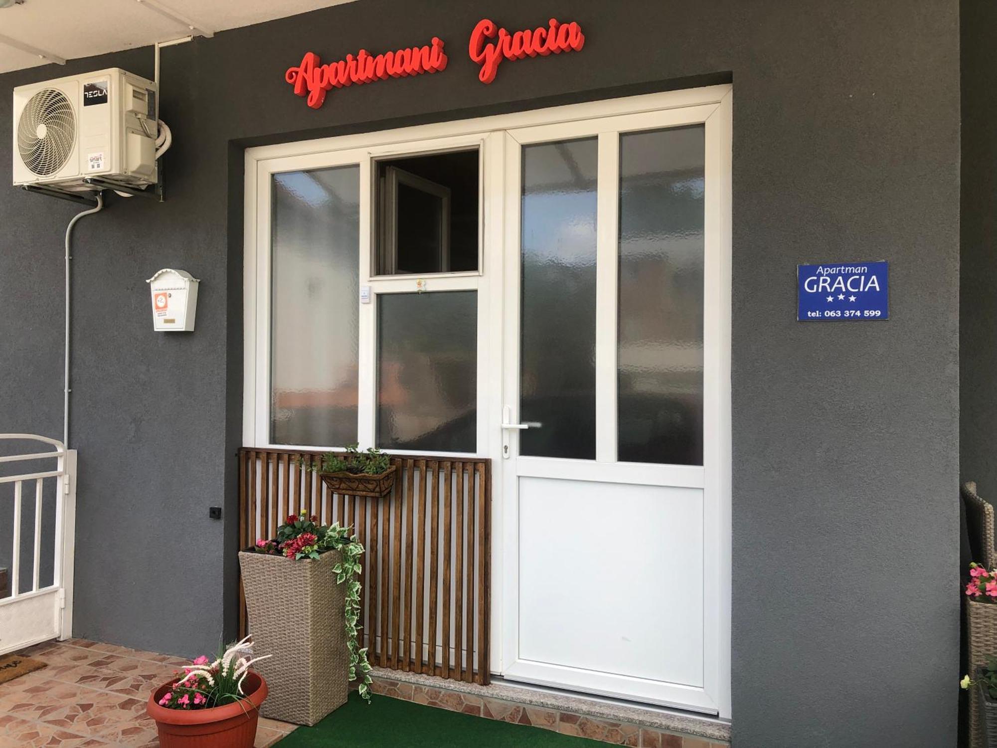Gracia Apartman Jajca Kültér fotó